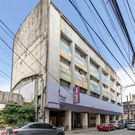 New York Hotel Miami Quezon City Eksteriør billede